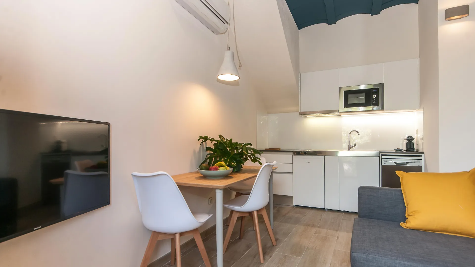 Ecogrusapartments Masnou Spain