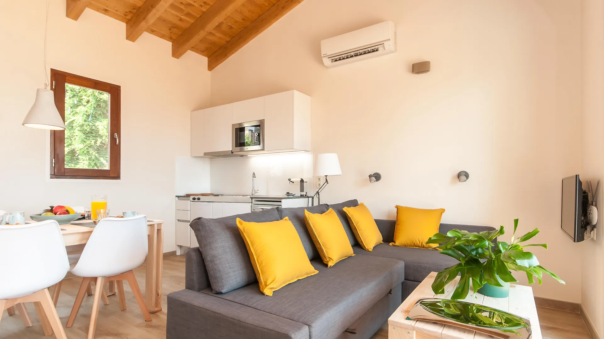 Ecogrusapartments Masnou Apartment