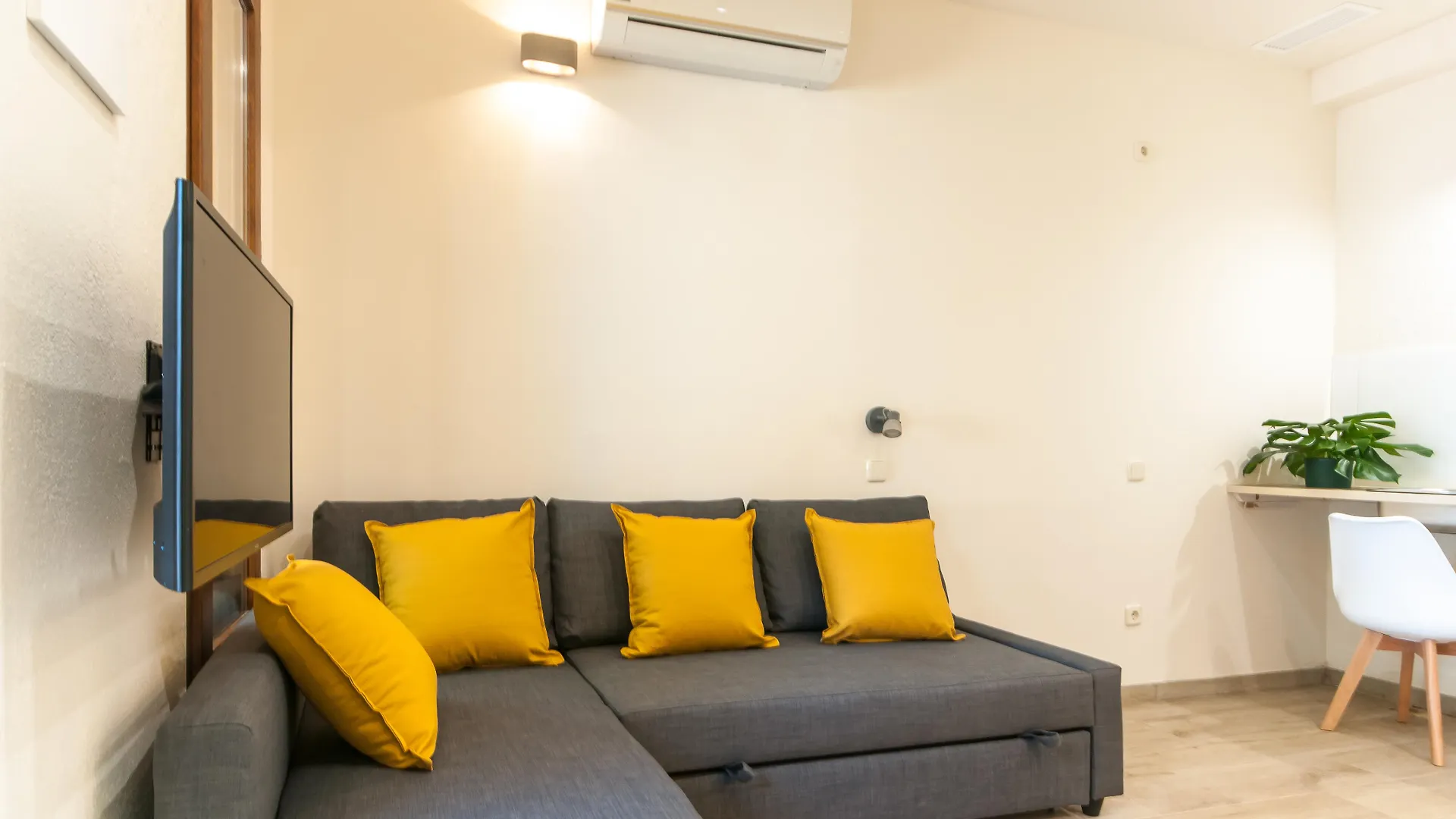 Ecogrusapartments Masnou Spain